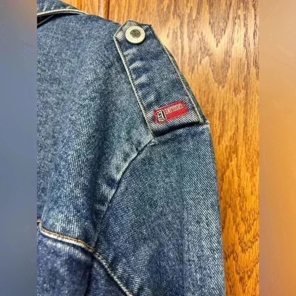 VGT Gasoline 100% cotton denim jacket size medium - Picture 6 of 7